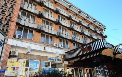 Bărbat mort într-un hotel din Târgu Jiu